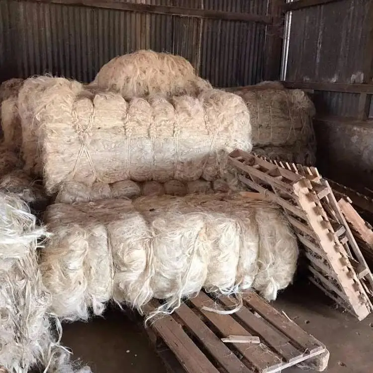 2021 100%natural sisal fibers suitable for art and crafts, yarn, fiber stores and factory.