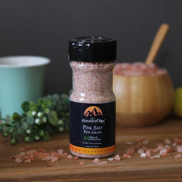Гималайский тёмно-розовый шейкер с мелкими зернами какао (145 г)