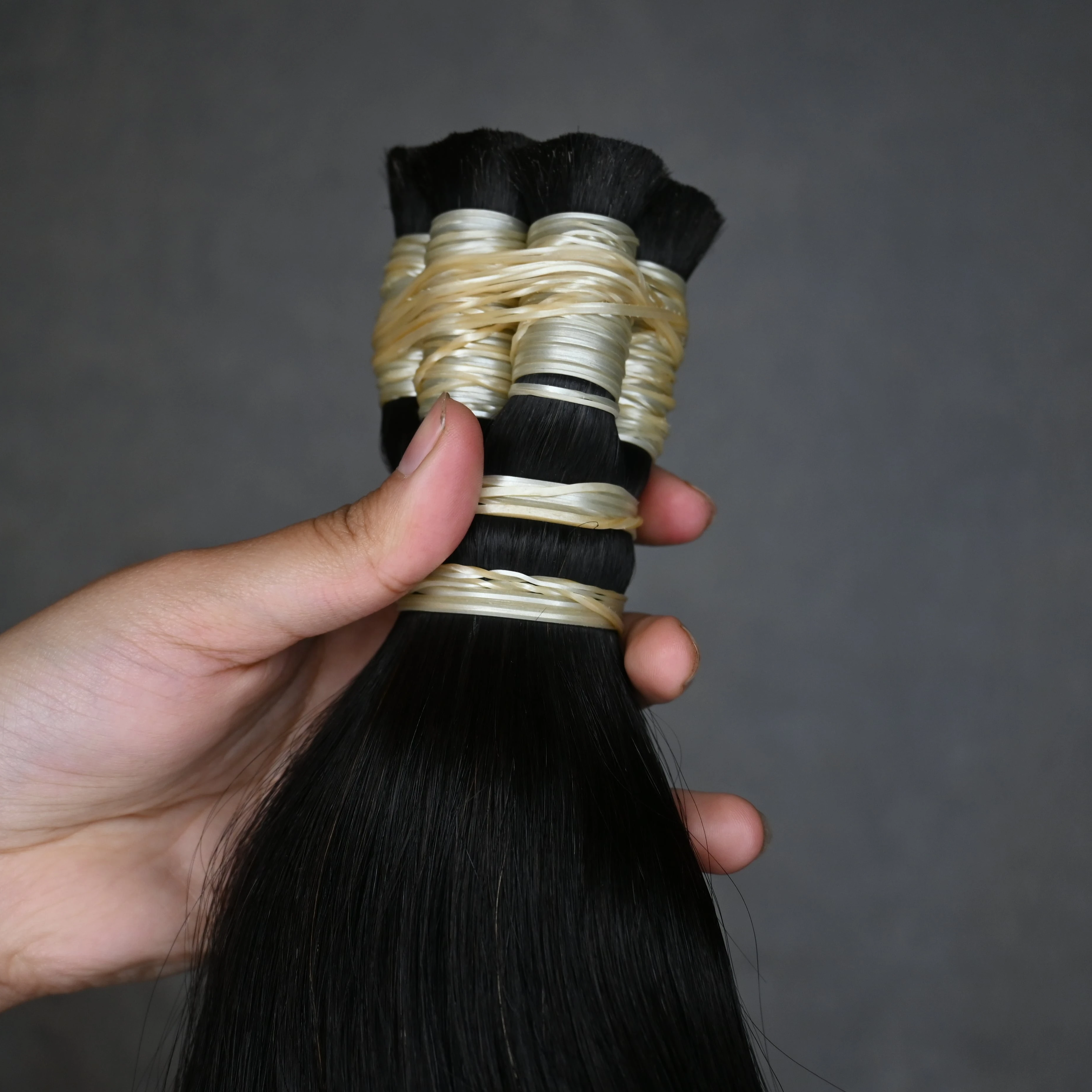 Indian Real Raw Natural Unprocessed Virgin Human Hair Extensions 30-Inch Kinky Curly Style Soft Feel Short Length Waves Bundles