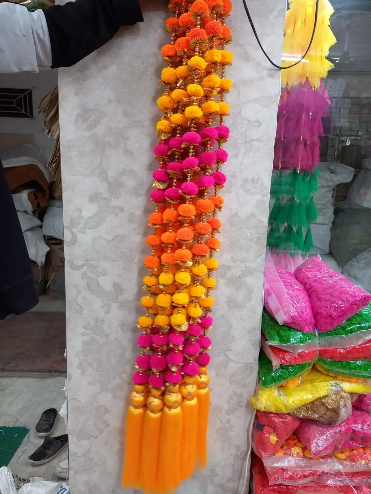 Beautiful Artificial Flower Garland for Decorations Festival Garland String with Mutli Color Artificial Flowers for Home