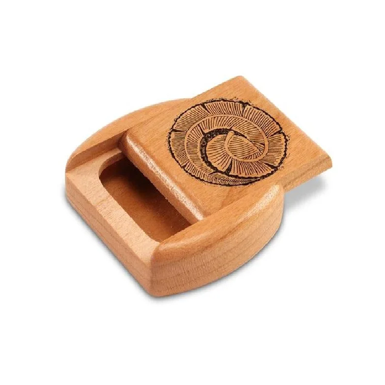 High Grade Sliding Top Wooden Ashtray  For Elders Accessories Personalized Pocket Ashtray For Cigarette Lovers Custom Print Tray
