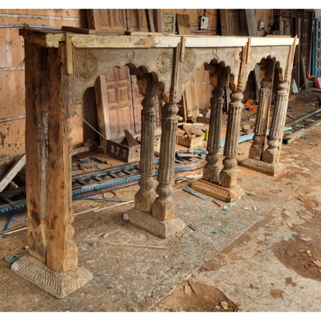 Antique Wood Carved Triple Arch Garden Arches Pergola Gazebo Arbour Frame Pressure Treated Nature Element for Outdoor Decor