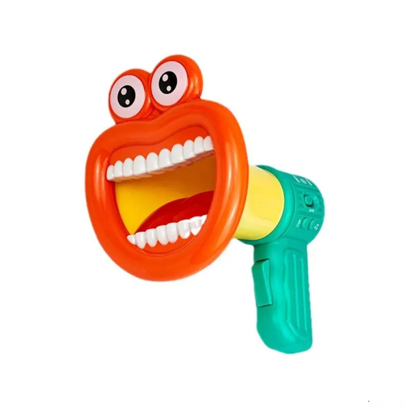 Игрушка-мегафон с микрофоном