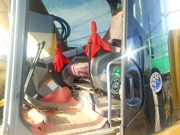 Popular Model Komatsu Heavy Equipment 12 Ton Hydraulic Machinery Pc128 Second Hand Used Backhoe Excavator Digger