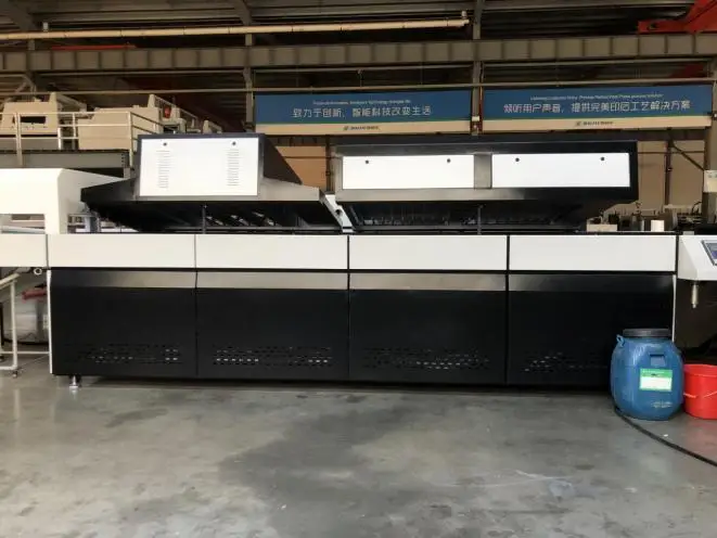 SG-E1200 High Speed Automatic UV Water Base Plastic Soft Touch Oil Varnishing Coating Machine