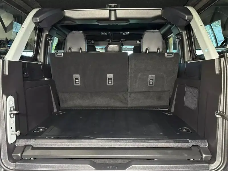 Б/у Fords Bronco 4x4 передовая модель 2dr SUV 2020/2022 100% отлично работает без происшествий гарантия 1 год