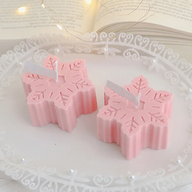 Hot Sale China Manufacture Quality Customized Soy Wax Massage Candle Snowflake Shape Scented Other Candles