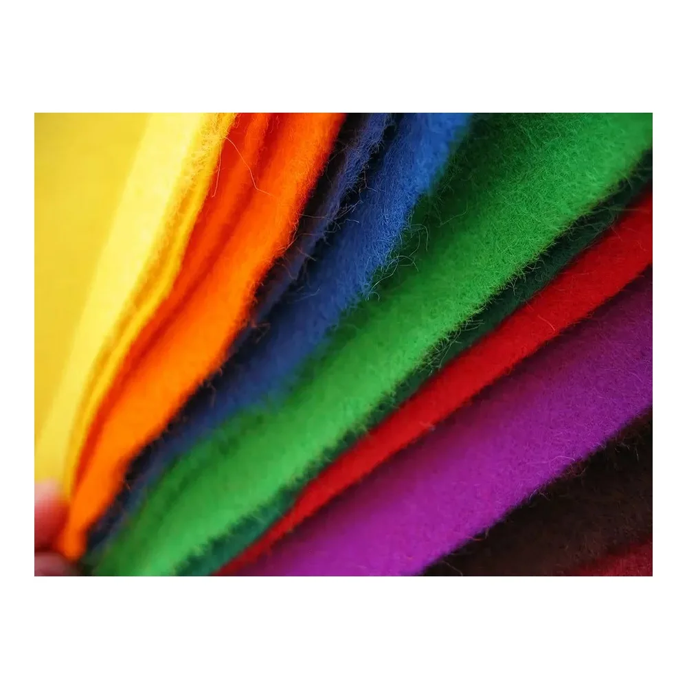 Breathable Premium Materials Needle Waterproof Sustainable Garment/Tennis Punched 100% Polyester Plain Texture Felt from Vietnam