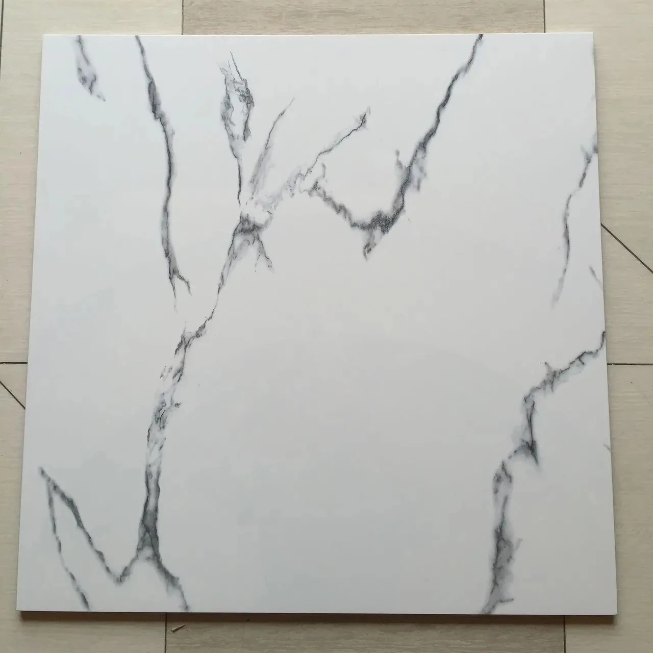JBN Modern Hot Selling Design 600x600x9 Glazed Marble Look Porcelain Tiles Simple Pattern Glossy Finish  For Floor or Wall Tiles