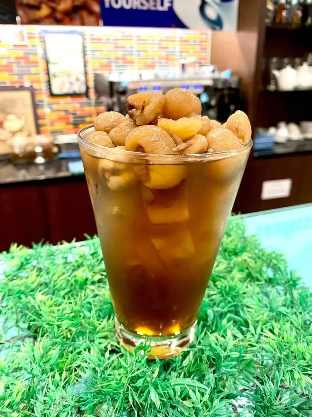 Wholesale Price 250g Fruit Snack Natural Dried Fruit Dried Longan Pulp in Foil Bag Sweet Flavor Chewy Texture Nice Gift Package