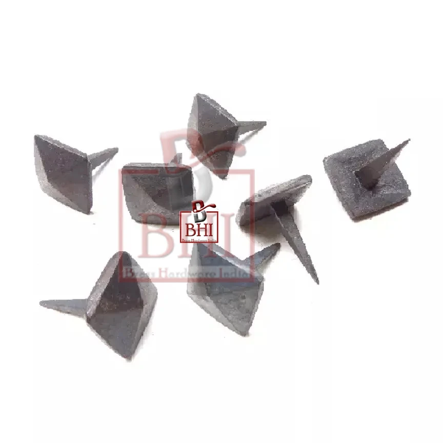 High Quality Handmade Forged Medieval Style Vintage Shoe Nail Wrought Black Iron Nail Wood Crafts Door Furniture Decorative