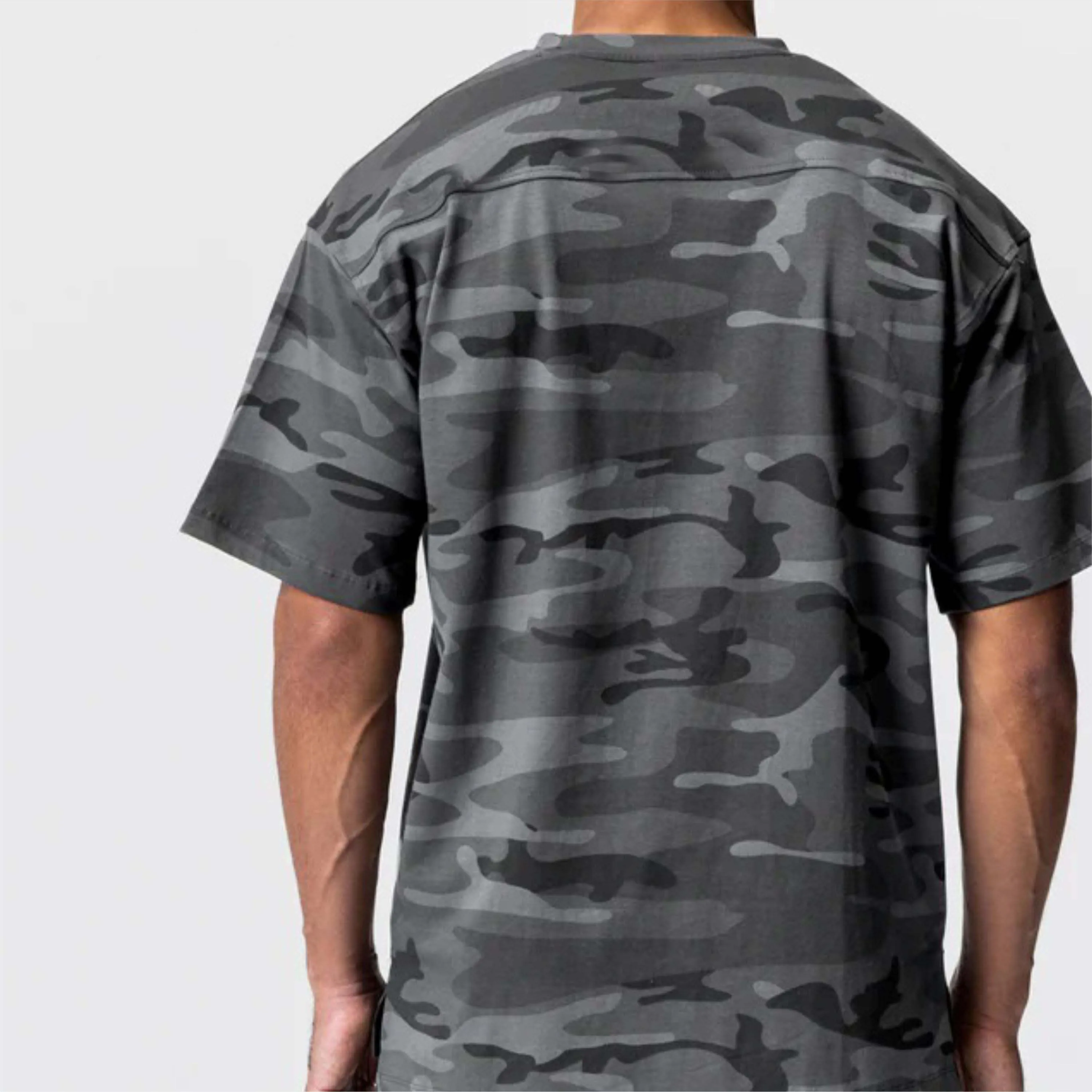 Men Camo Pattern Short Sleeve Tee - Stylish and Comfortable Camouflage T-Shirt for Outdoor and Casual Wear
