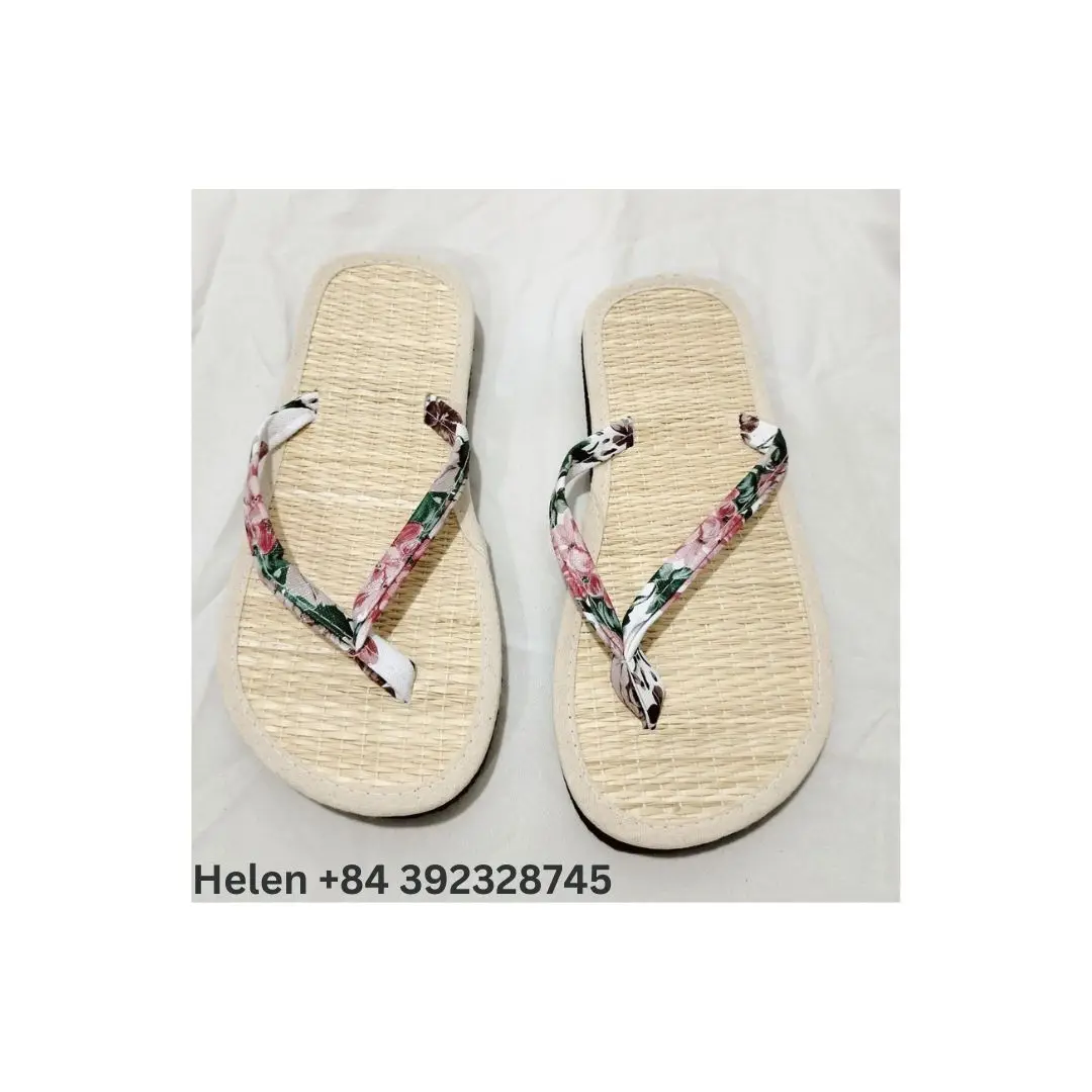 WHOLESALE NEW FASHION ECO-FRIENDLY FLIP FLOP 2024 NEW CREATIVE BEATIFUL DESIGN SEAGRASS SLIPPERS MADE IN VIETNAM
