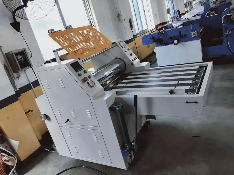 Automatic Thermal Picture Laminating Machine - Create High Quality Laminates with Ease
