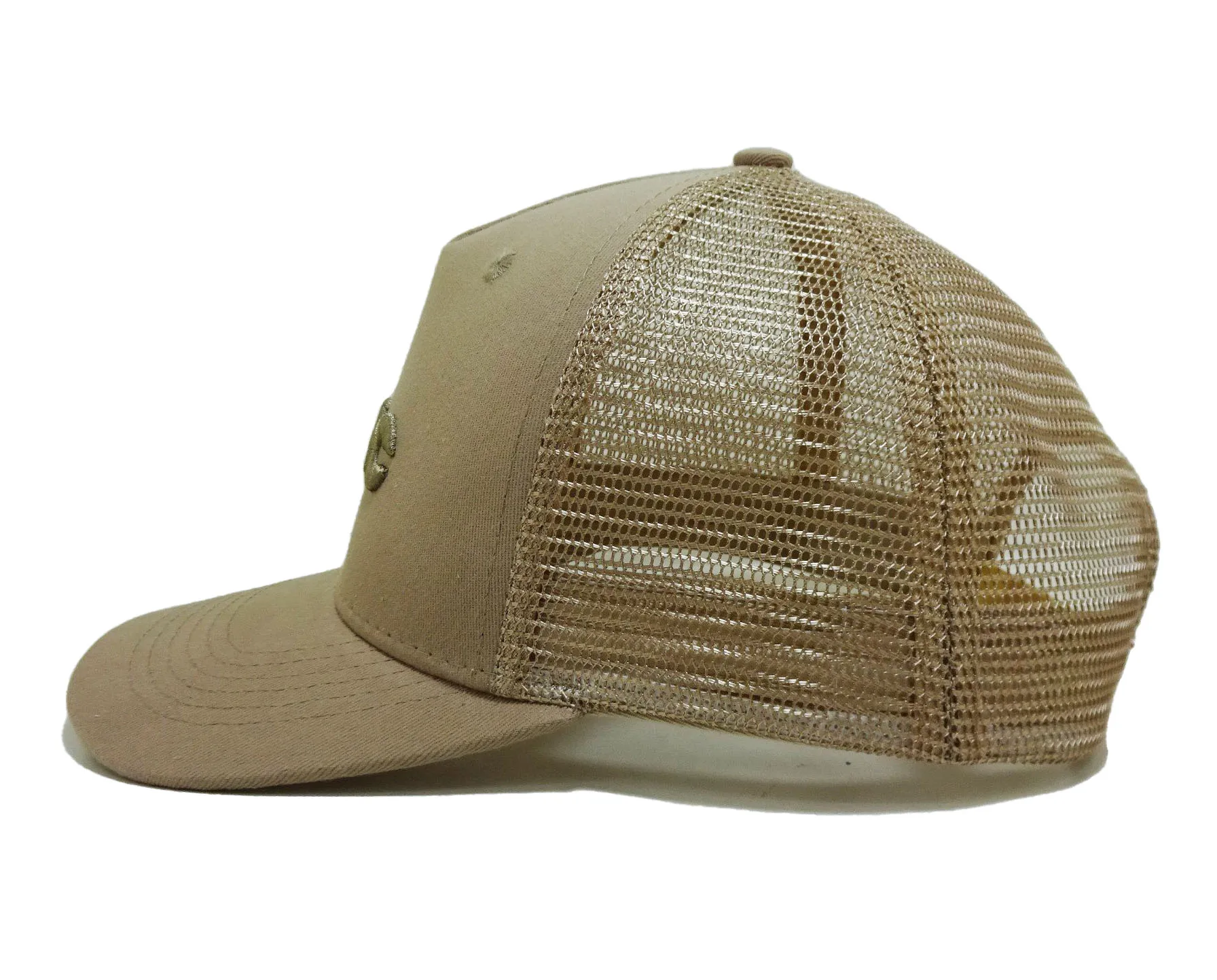 MAC Embroidery Logo Custom Golf Hats in Vietnam Trucker Hats Men Sportswear 5 panels 3D Embroidery Logo Women Headgear