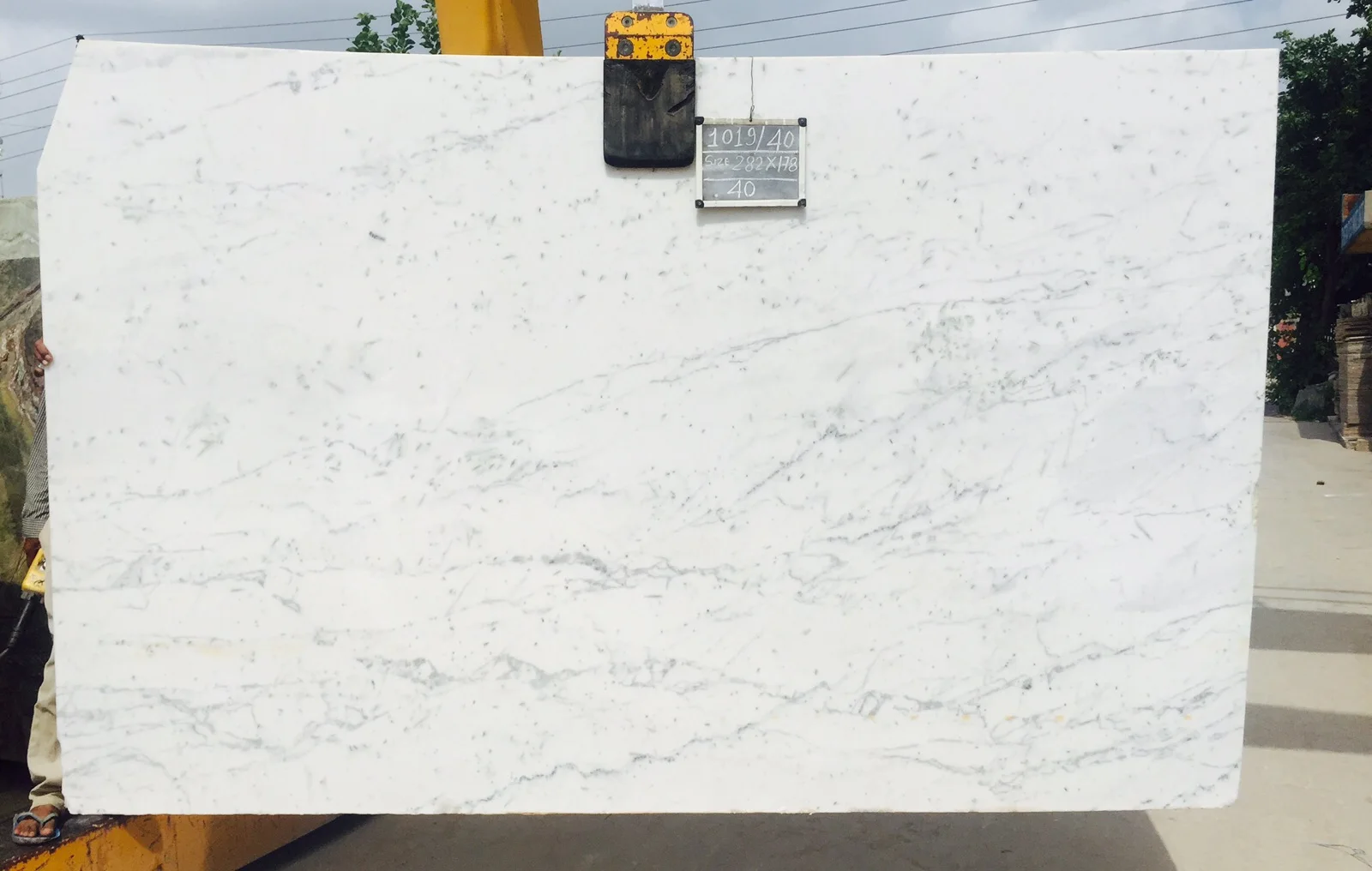 Pista White Marble