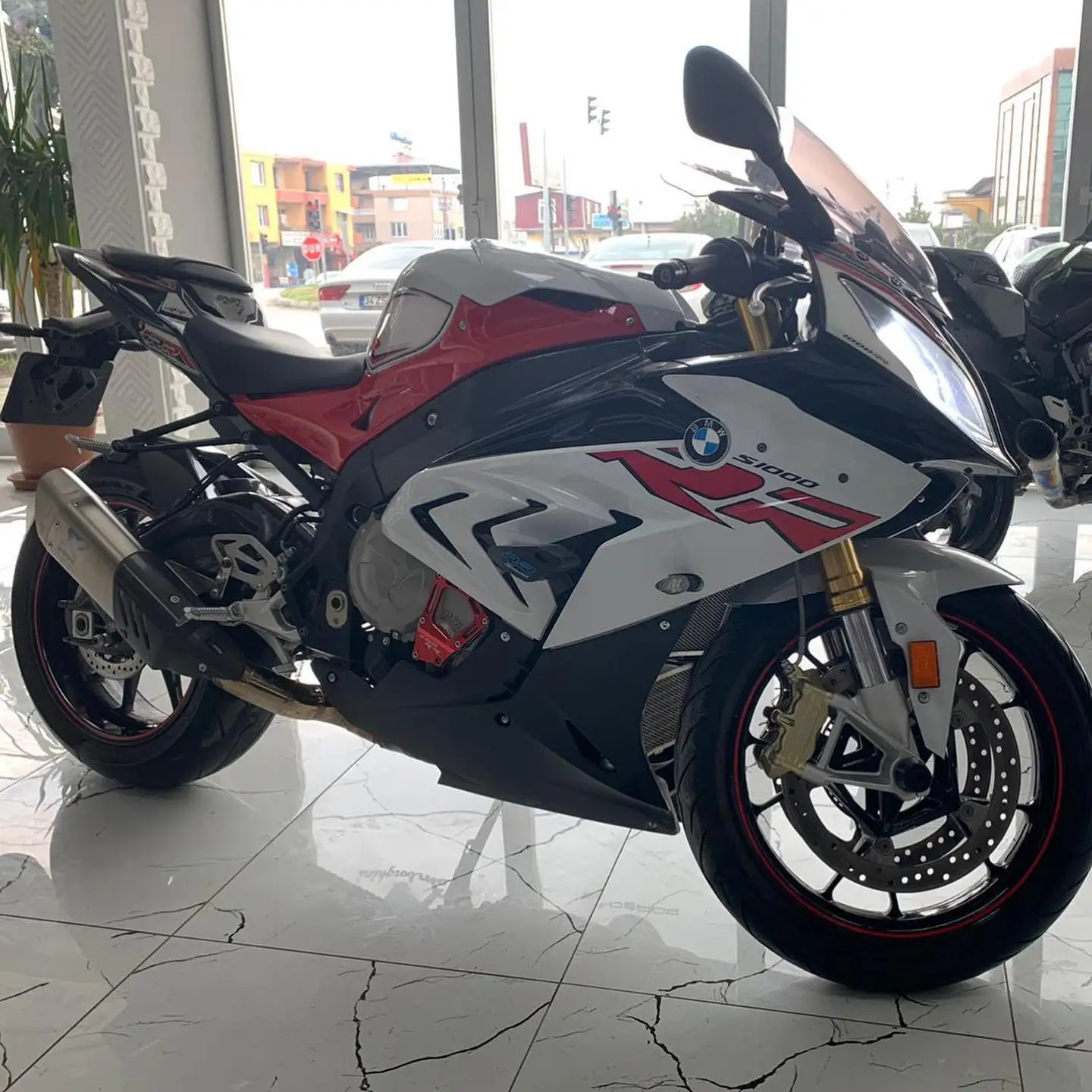 Best Price Second Hand Original Custom Second hand fairly used B.M.W S 1000 R Predecessor Motorcycles for sale
