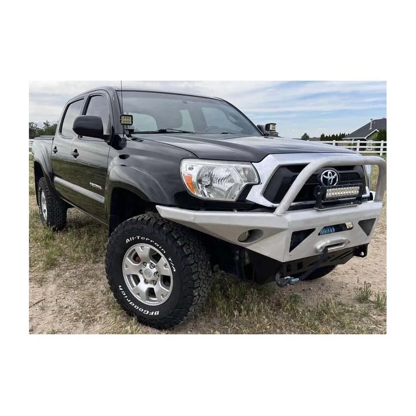 SECOND HAND LHD PICKUP 4X4 TOYOTA TACOMA FOR SALE / USED TOYOTA TACOMA KING CAB DIESEL PICKUP 4X4 FAIRLY USED TRUCK