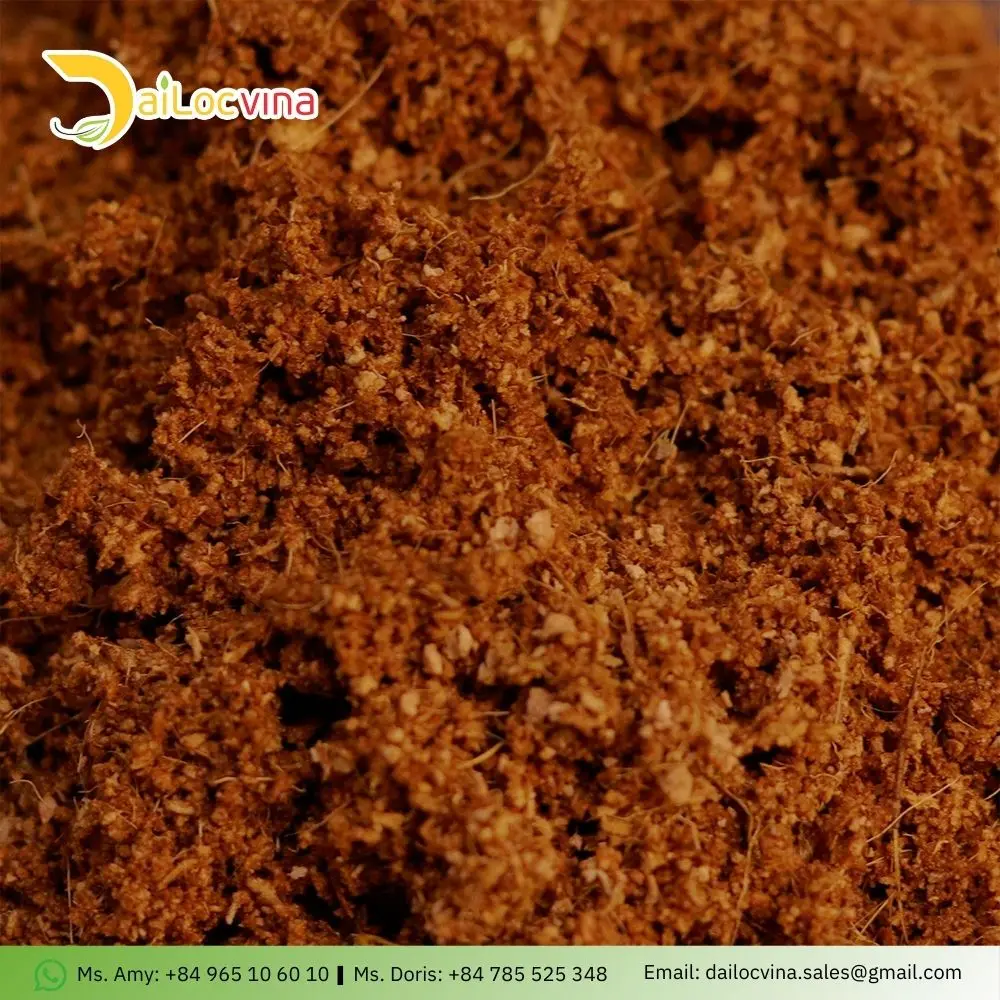 MIXING BETWEEN COCO PEAT AND COCO CHIP SUITABLE FOR GROWING MEDIUM