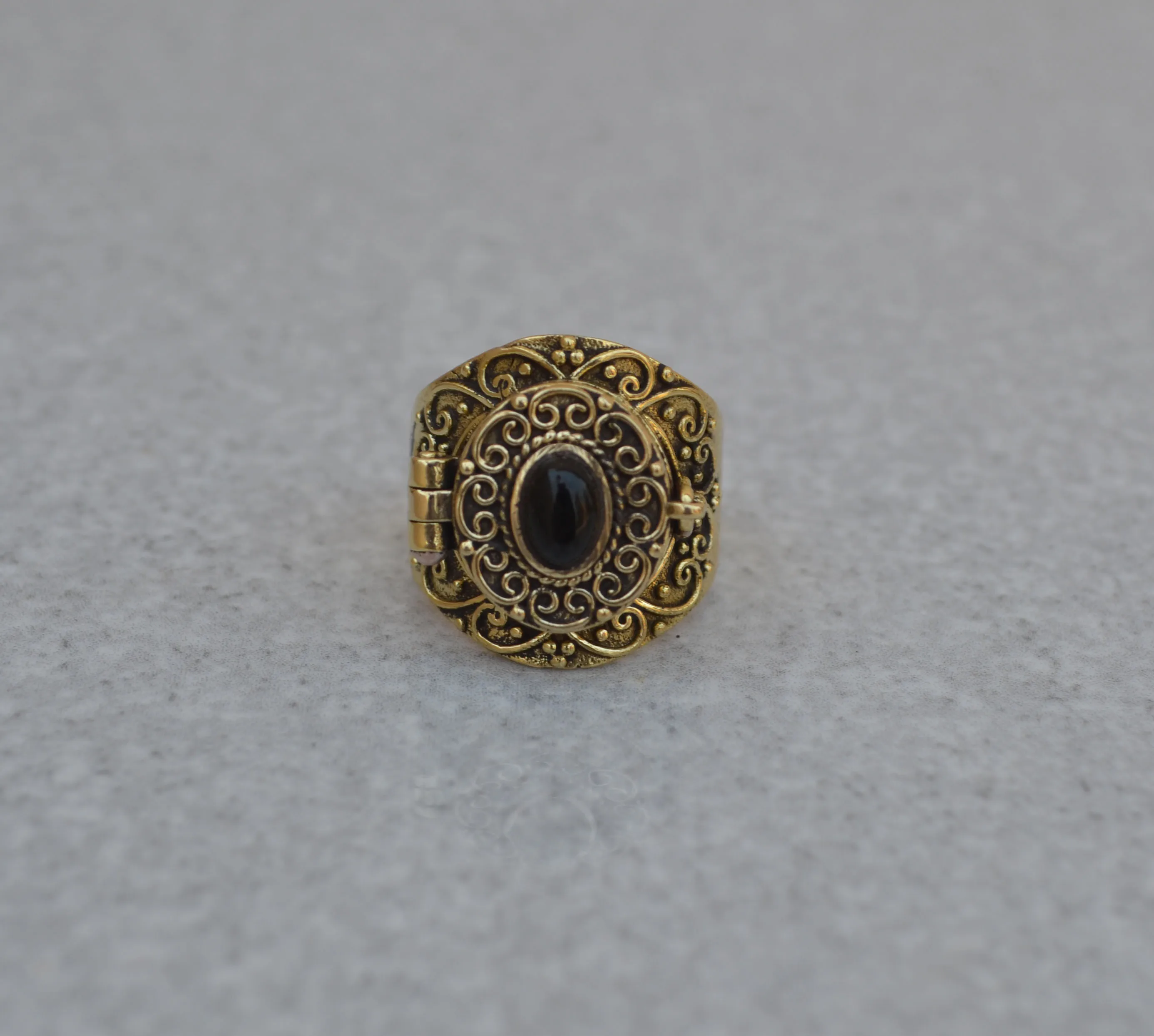 Black onyx Box Ring Gemstone Brass Ring Handmade Brass Jewellery Natural Gemstone Jewelry for Engagement Birthstone Gift Ring