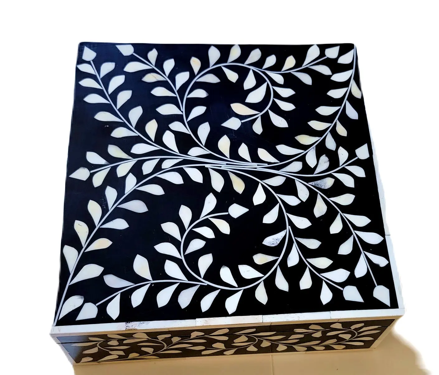 India Handmade Bone Inlay Napkin Holder Creative Multi Styles Sky Blue and White Tissue Box with leaf Designs Home Hotel Used