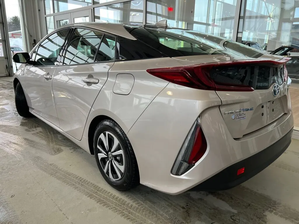 2018 TO YO TA PRIUS PRIME UPGRADE LHD