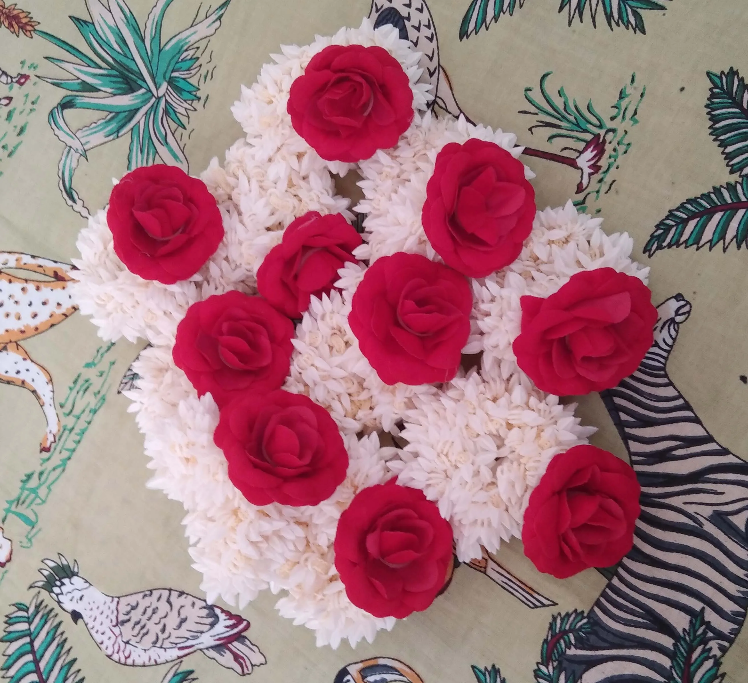 Beautiful Big Red Flower Haldi Hand Gajra Plastic Wristband Bracelet for Wedding Mehndi Bridesmaid New Year & Christmas Gift Set