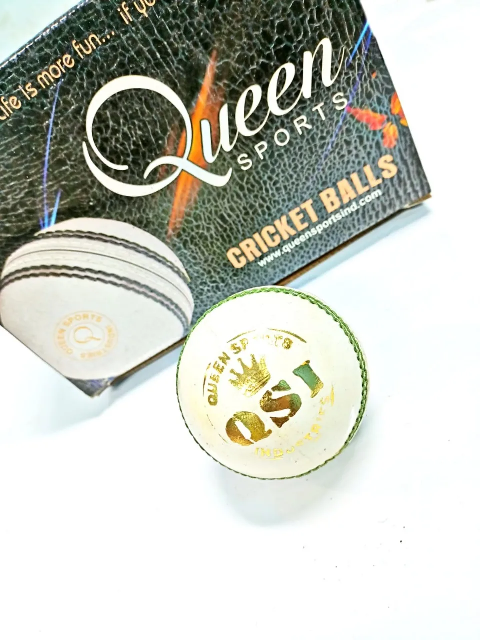 Best Quality white Leather Ball 50 over for Indoor And Outdoor Practice Cricket Ball  Qsico