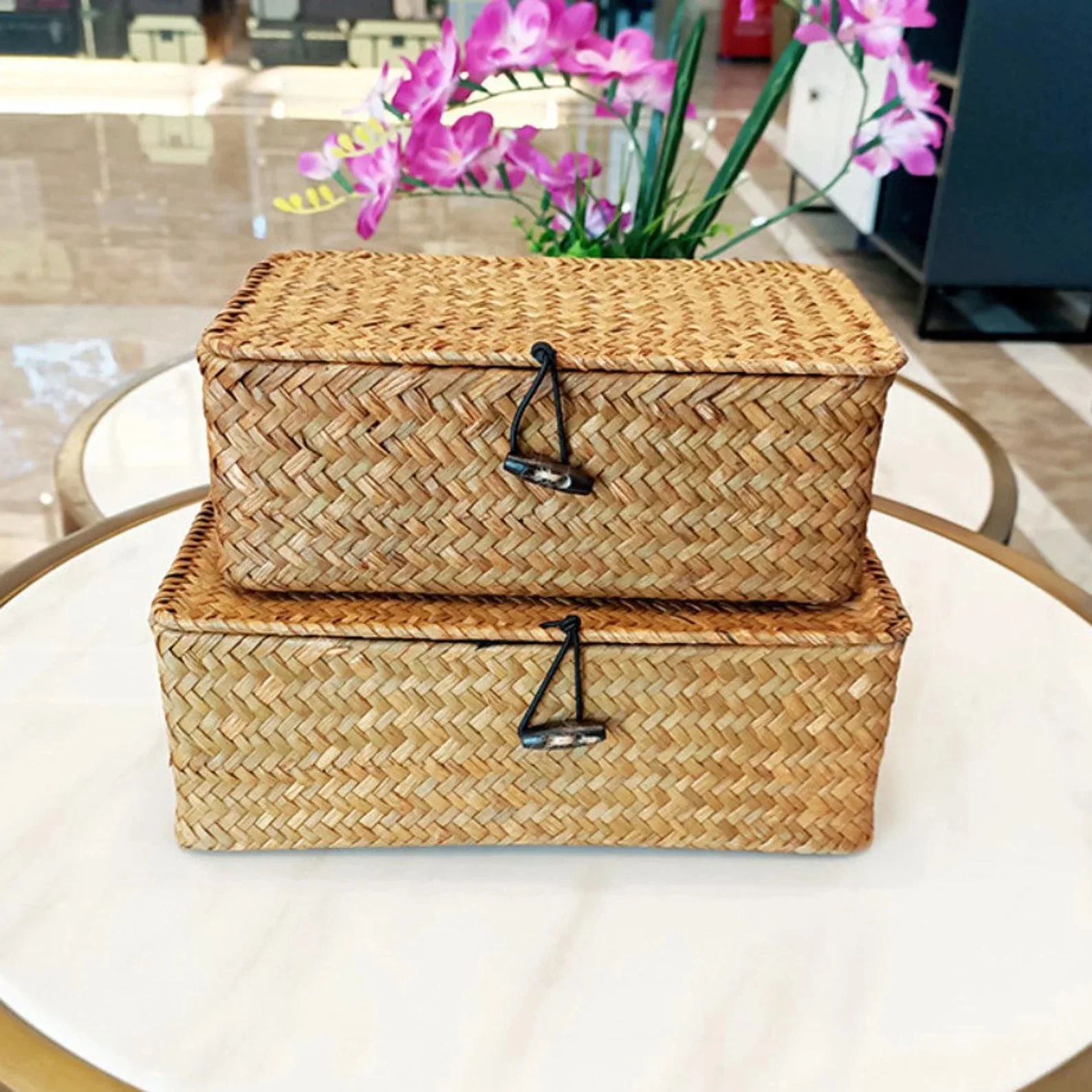 Seagrass storage baskets with lid cosmetic straw storage box from Vietnam