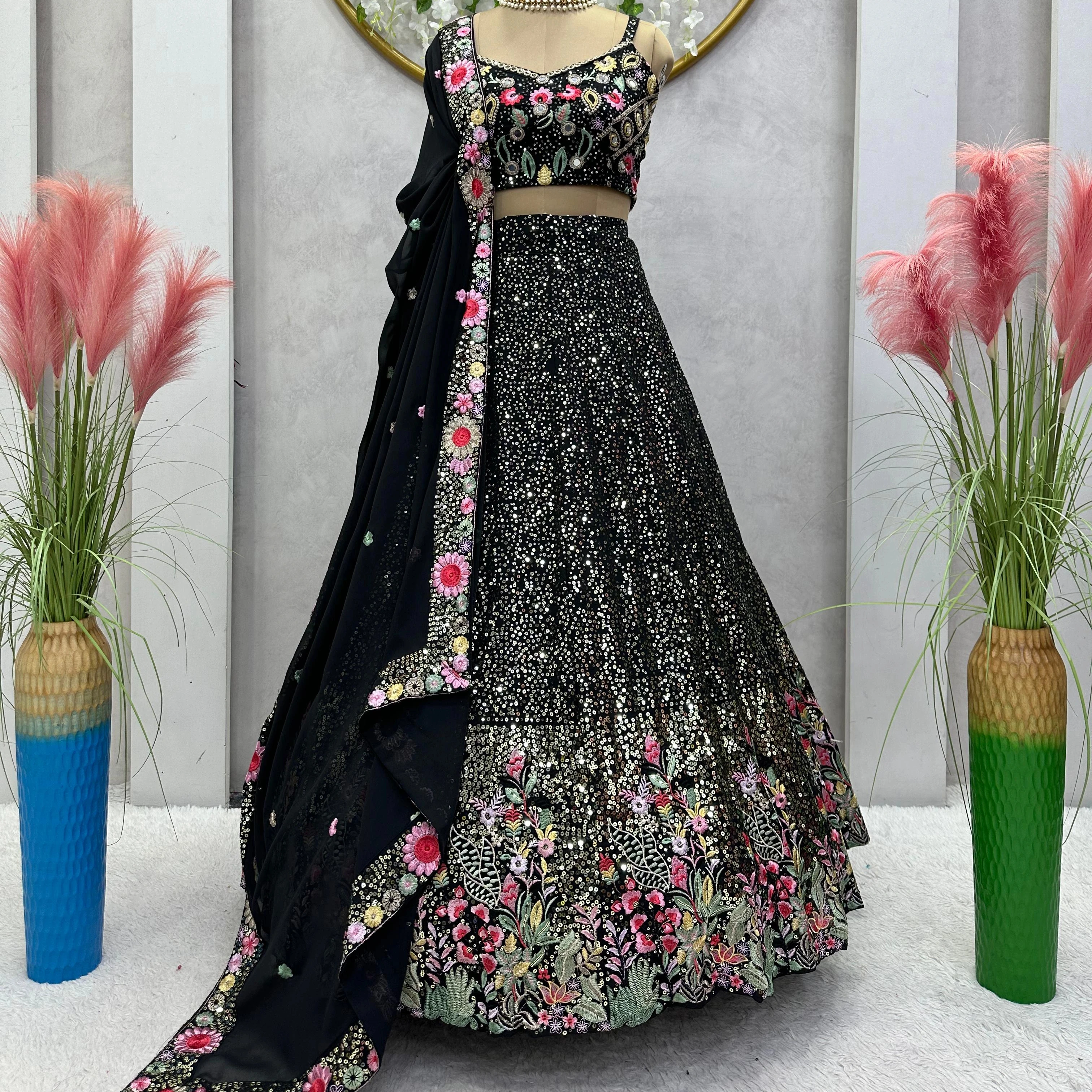 2024 Elegant Indian Wedding Bridal Lehenga Choli Collection Embroidered Ball Gown Lace Button Vintage Element Rayon Organza
