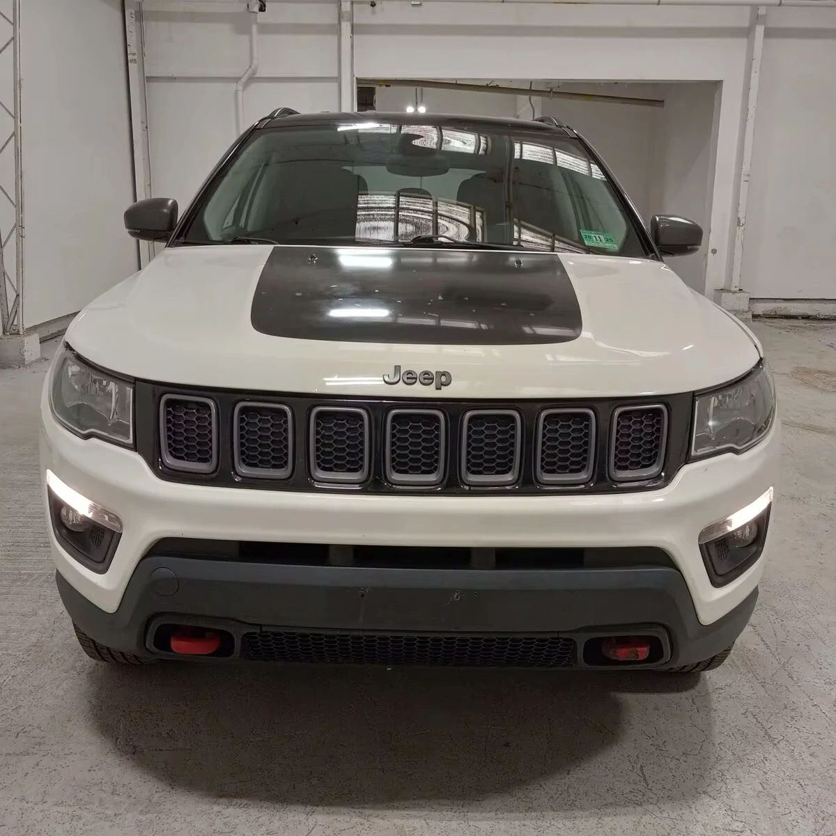 2018 Je-ep Com-pass Trailhawk 4x4