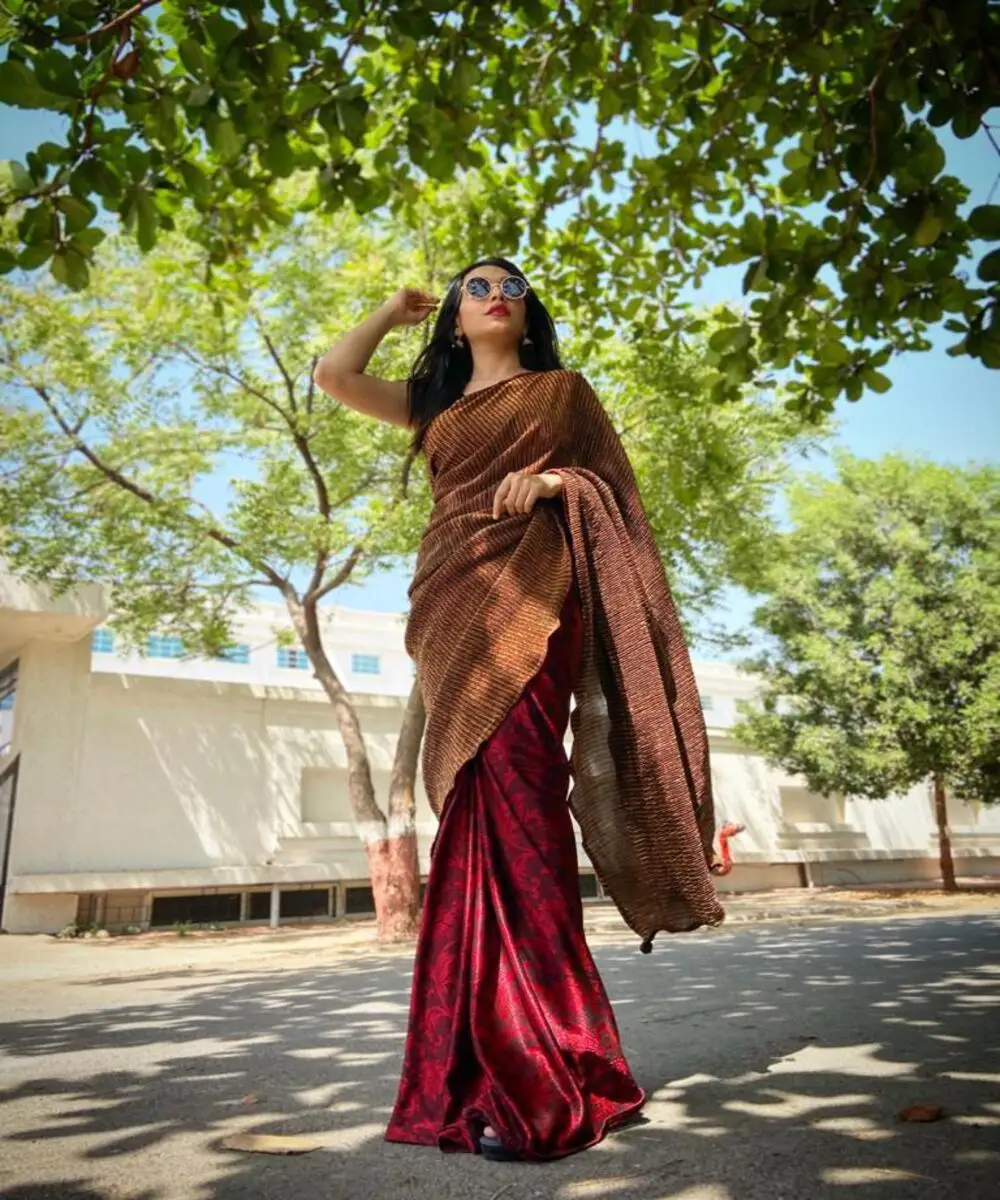 Ethnic Garment traditional teen patti ethic wear Wholesale Purple silk saree surat