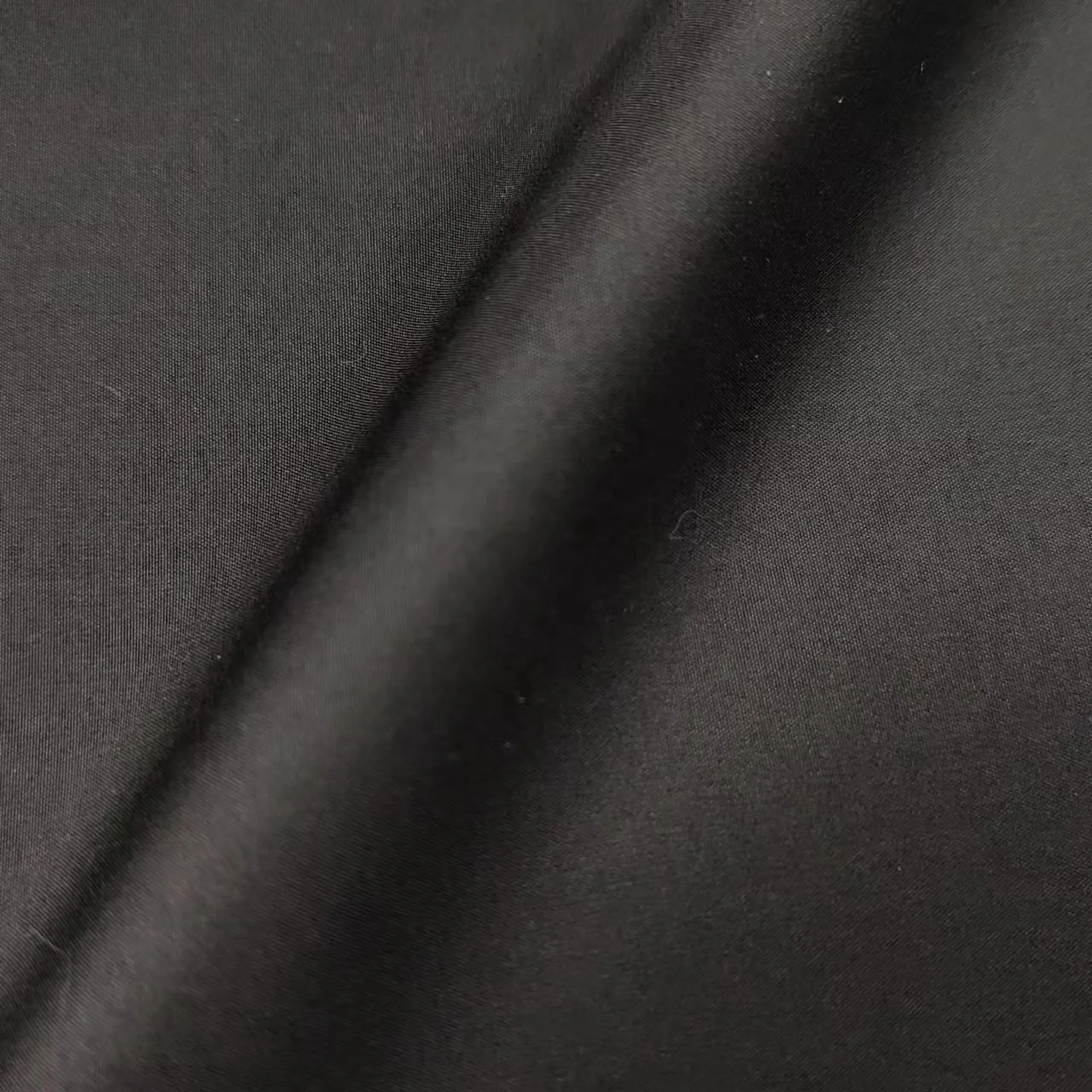 75d polyester pongee fabric waterproof  240T pongee lining woven plain wholesale for jacket