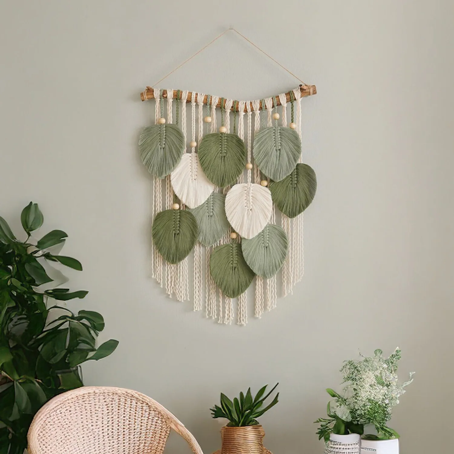 Handmade Macrame Wall Hanging Green Multicolored Cotton Leaves Bohemian New Hand-Woven Rope Tapestry Home Bedroom Background