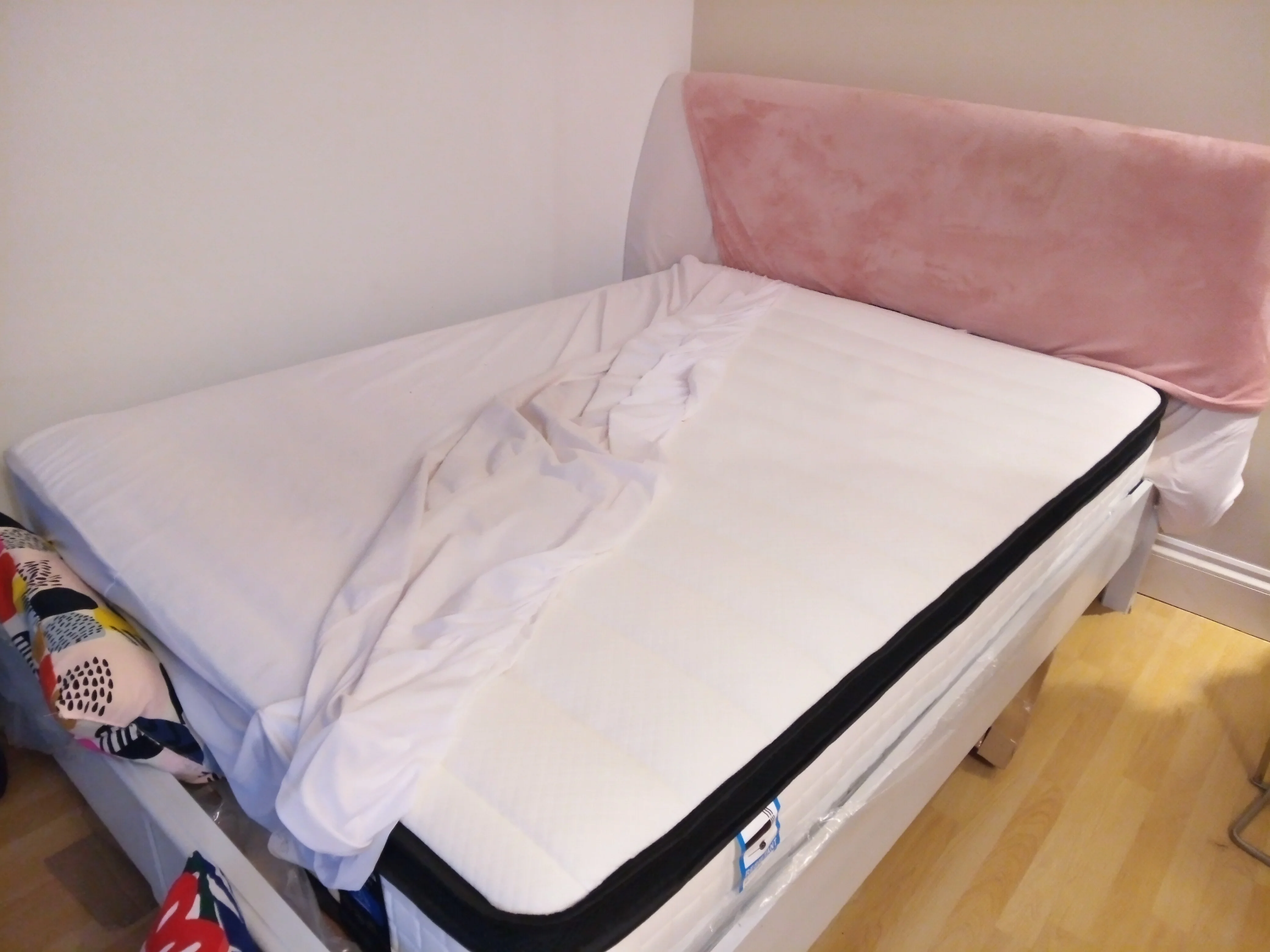 Inofia Top Design UK high quality memory foam latex 5 star hotel bed mattress