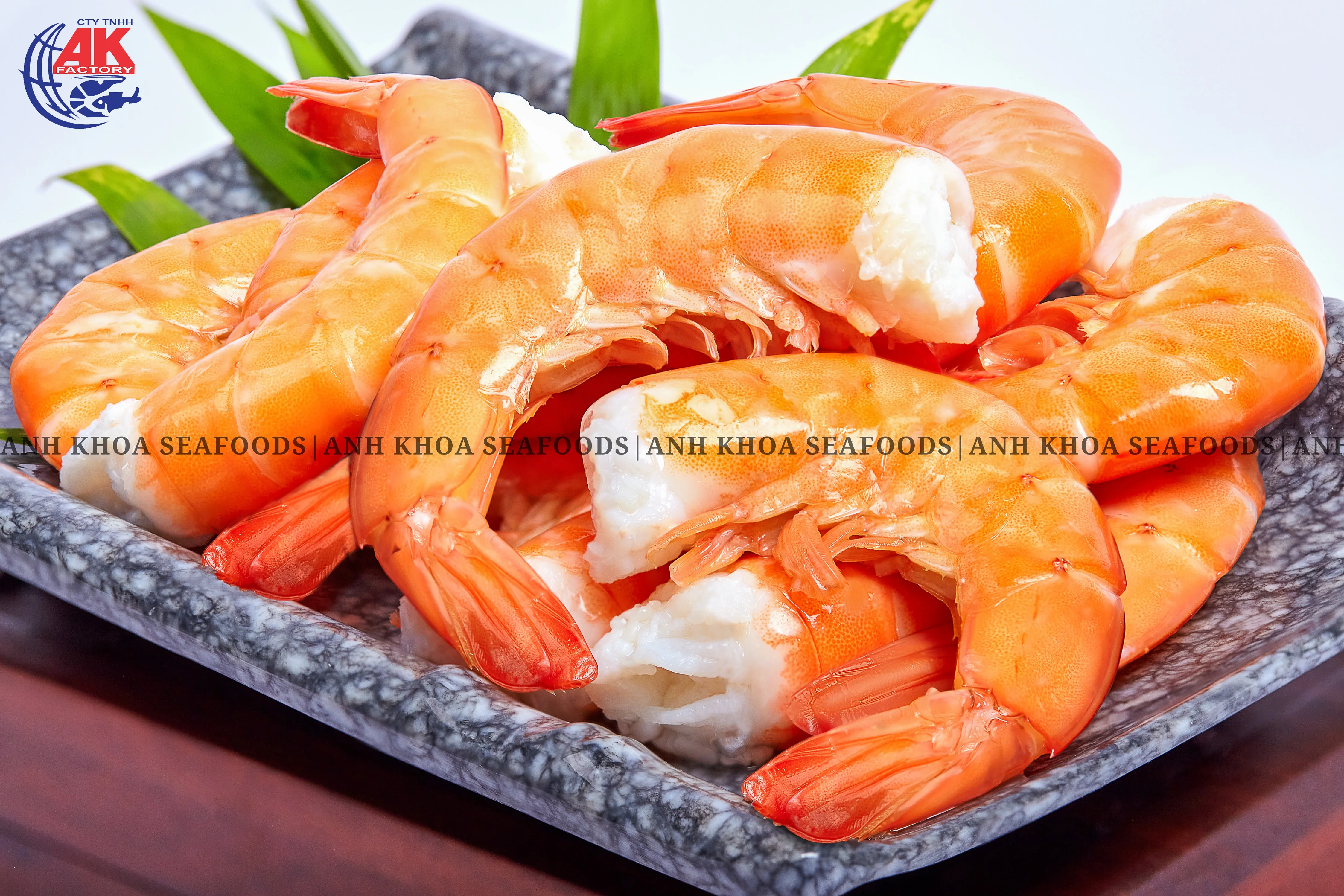 OEM Seafood Supplier 24 Months Shelf Life Cooked Headless Vannamei Shrimp With Shell W/CHLSO From Vietnamese Brand
