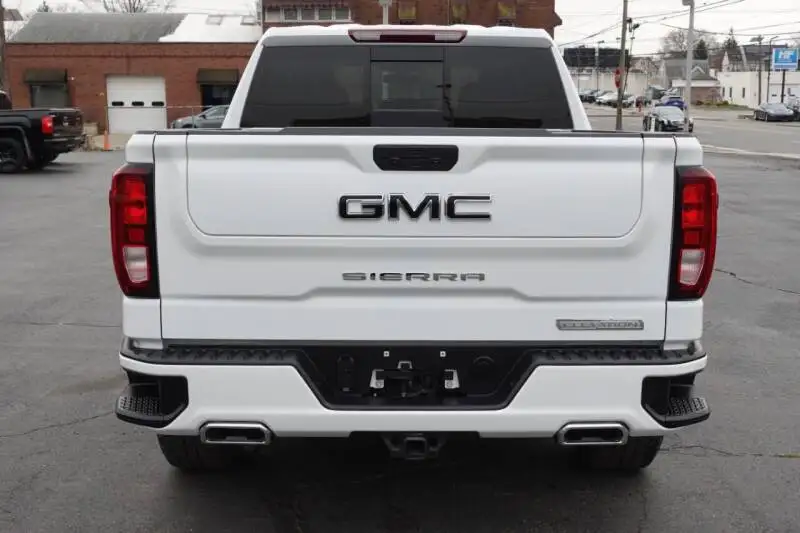 2022 GMC Sierra (24).jpg