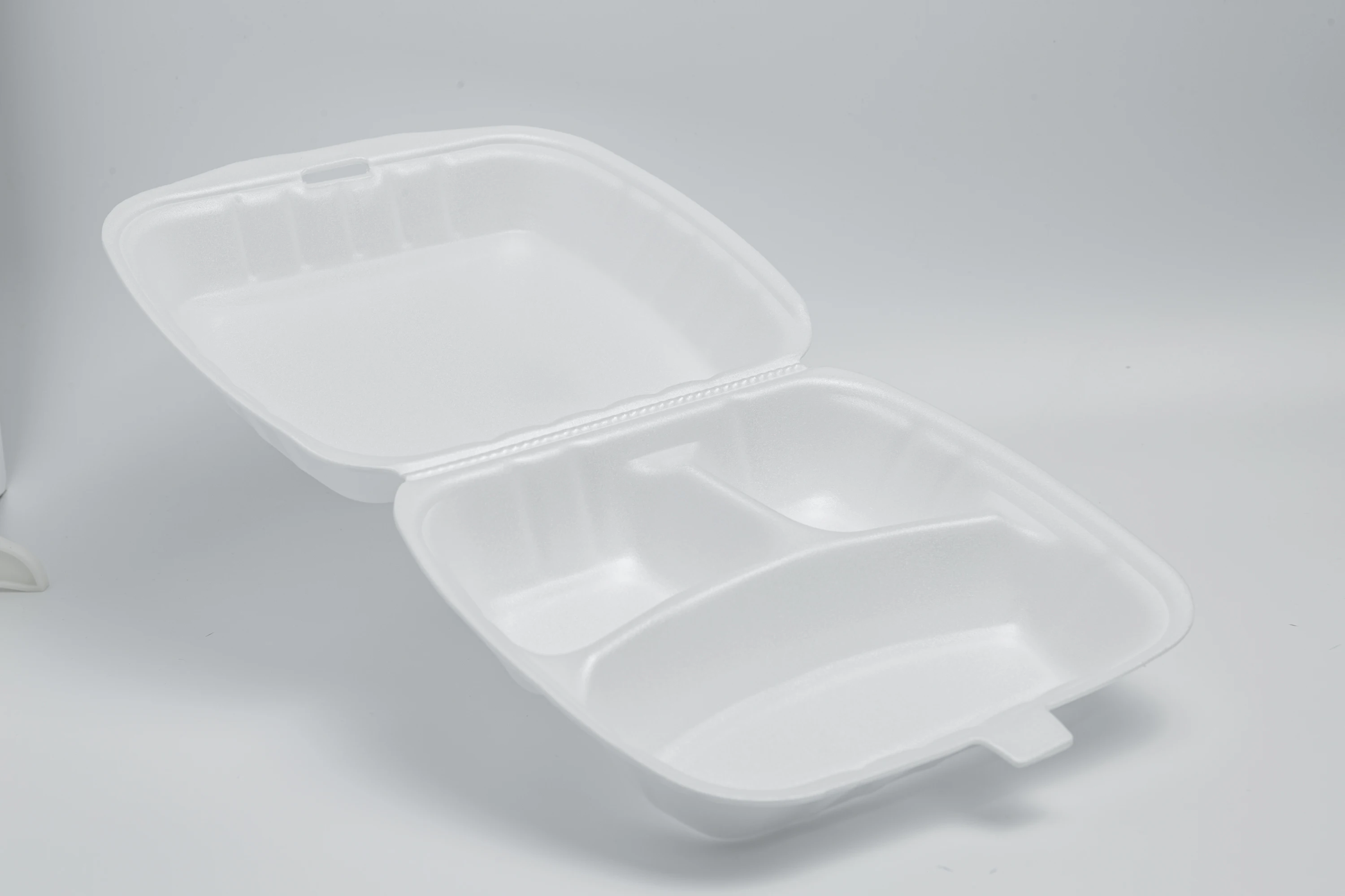 Three compartments PS foam food container with lid lunch box/fast food/hamburger Disposable new product ideas 2024 trends