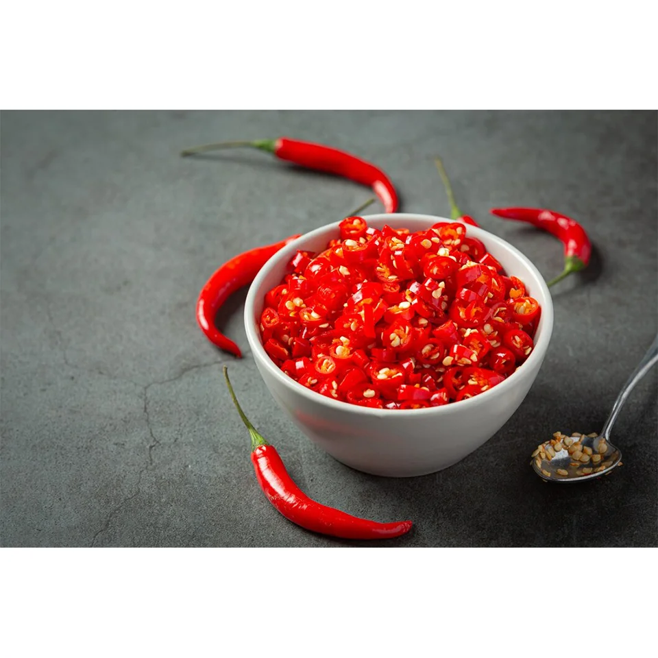 Большой запас, супер горячий свежий красный перец из Вьетнама, надежный поставщик, наши продукты изготовлены из Вьетнамского стандарта зазора