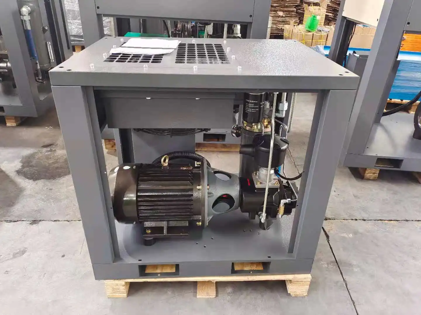 Airstone Spanish 7.5KW 11KW 15KW 22KW 37KW 45KW 55KW 75KW Fix Speed Rotary Air Screw Compressor 7-10Bar for  Sale