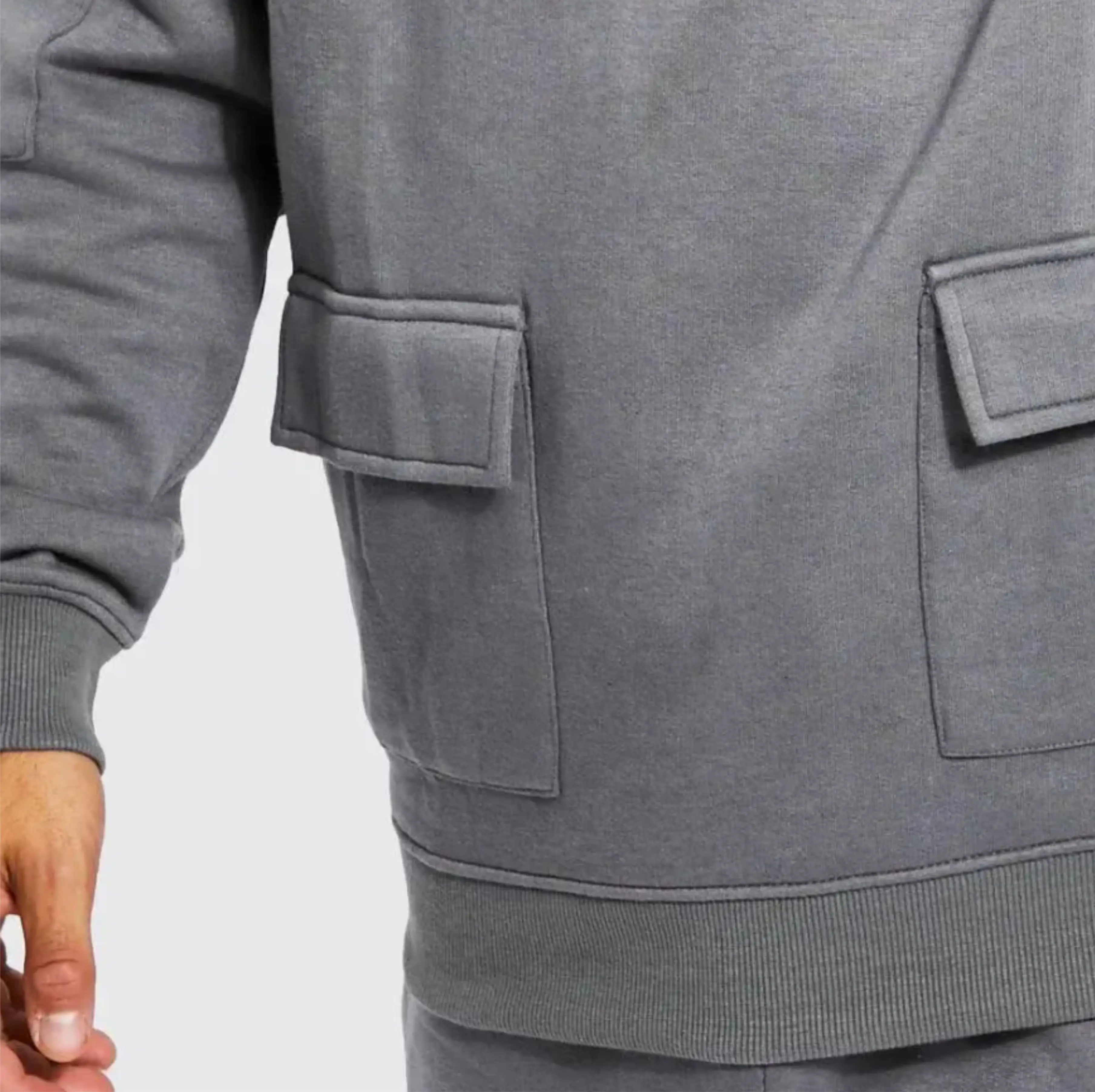 Wholesale regular size poly and cotton blend hoodie sleeve with pockets hoodie multi-pockets slim fit hoodie with custom logo