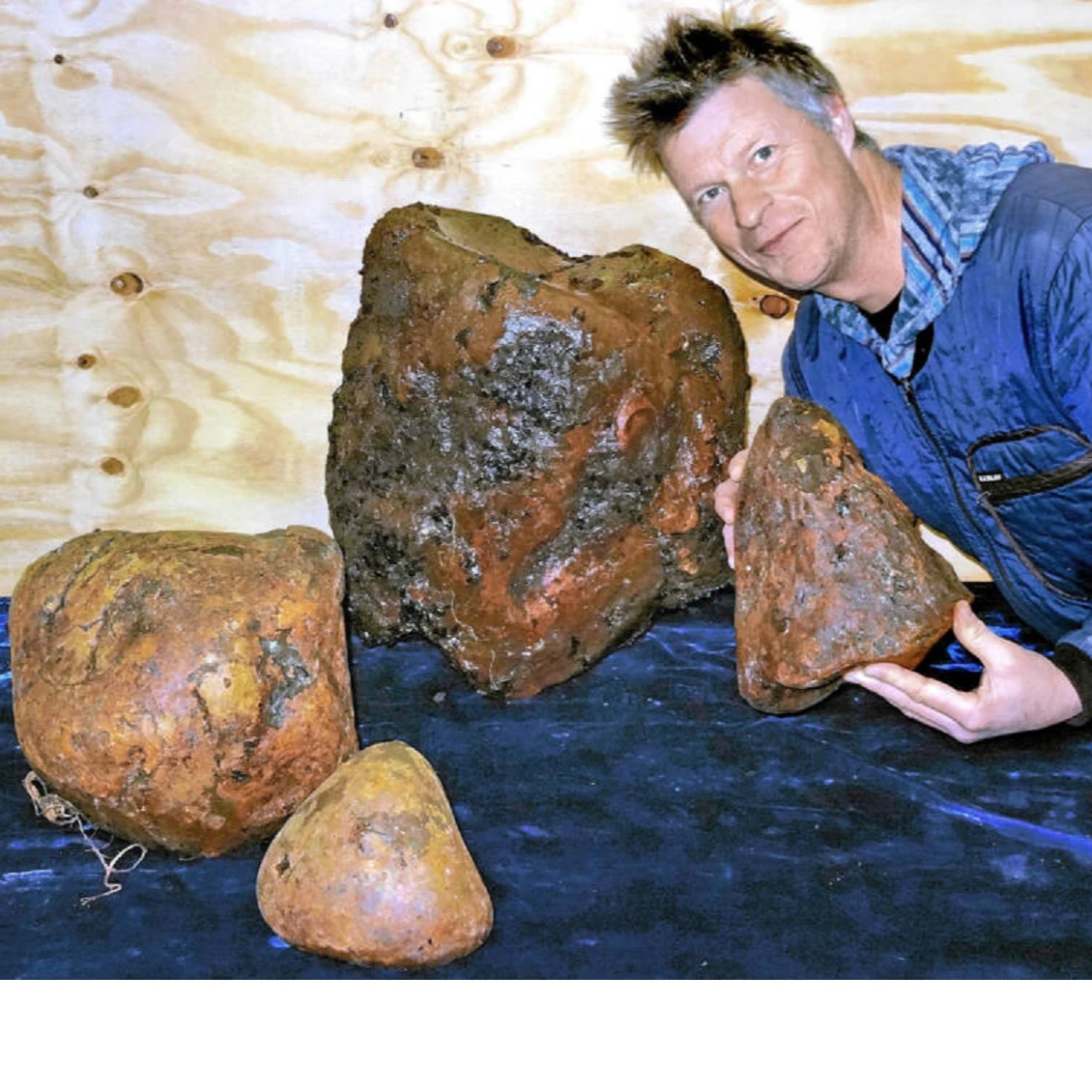 Floating Gold Ambergris Whale Vomit Wholesale Supplier | Shop Online The Treasure Of The Sea
