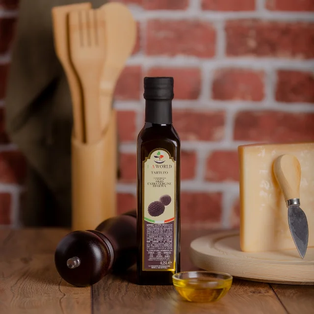 Premium Quality Extra Virgin Olive Oil Made in Italy Flavored Black Truffle Itaworld For Restaurant