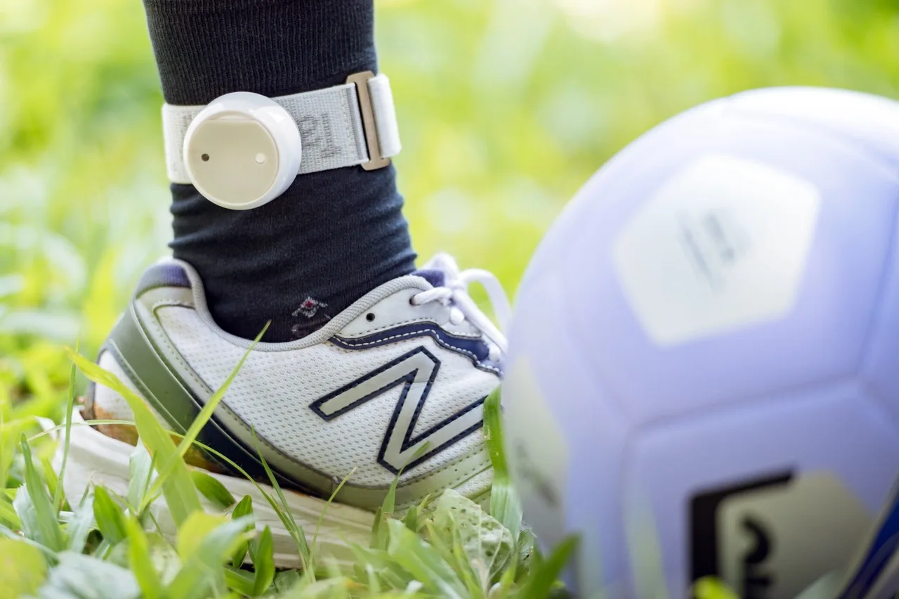 Adjustable Acupressure Band for Leg Massager Acupoint Stimulation on Target Areas