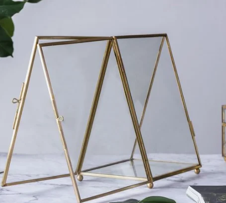 Direct Factory Sales Decorative Tabletop Photo Frame Decor Metal Glass Picture Photo Frame Home Decor Accessories