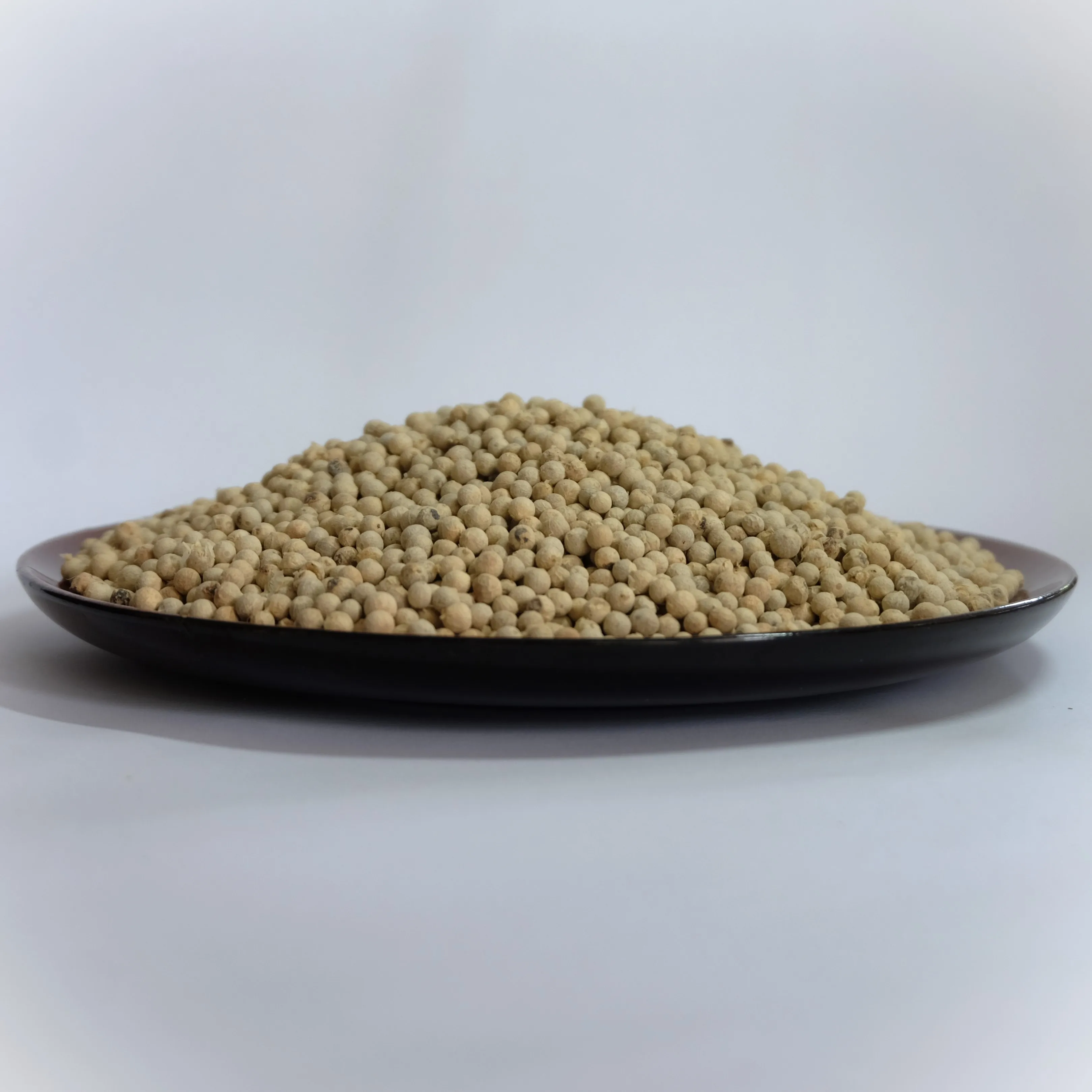 Best Selling Natural White Pepper Spice High Grade For Export Spice Manufacturer in Vietnam Cheap Price