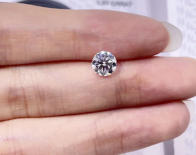 Natural Round Brilliant Cut 0.6 mm to 3.50mm White Polished Loose Diamonds for Gold Jewelry D-F, VVS1-VS2, Excellent Cut