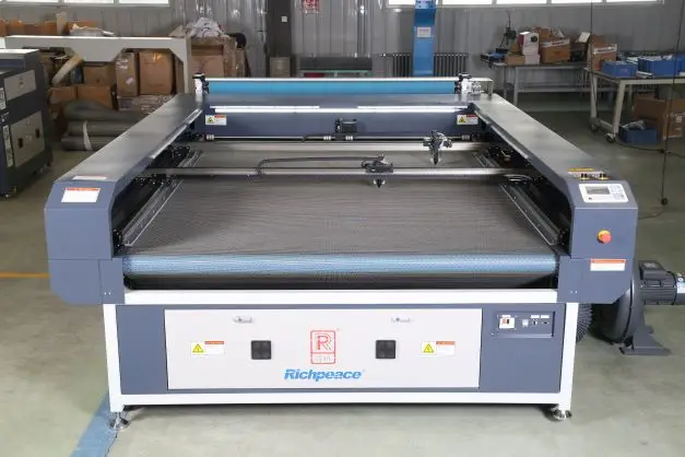 High speed 2 heads asynchronous laser engraving and cutting machine