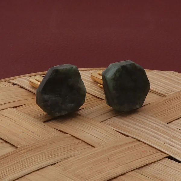 Handmade Natural Emerald Gemstone Cufflinks Gold Plated Fashion Jewelry for Men Traditional Wedding Gift with Tie Clip Pattern