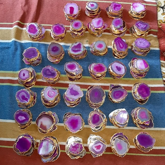 Wholesale Pink Agate Quartz Semi-Precious Stone Cup Holder & Table Decoration Gold Plating Hot Sale Gemstone Slice Coaster